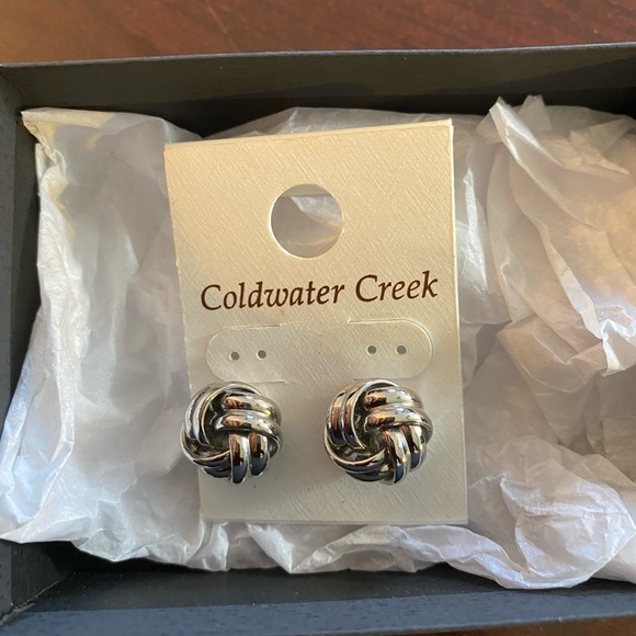 Coldwater Creek silver knot style elegant earrings NWOT - Picture 3 of 3